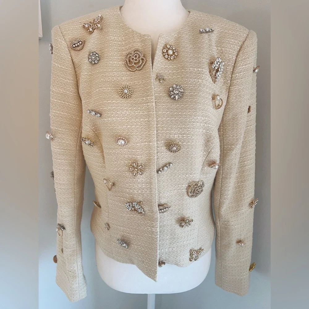 L’Agence Tayla Embellished Boucle Jacket - Picture 3 of 16